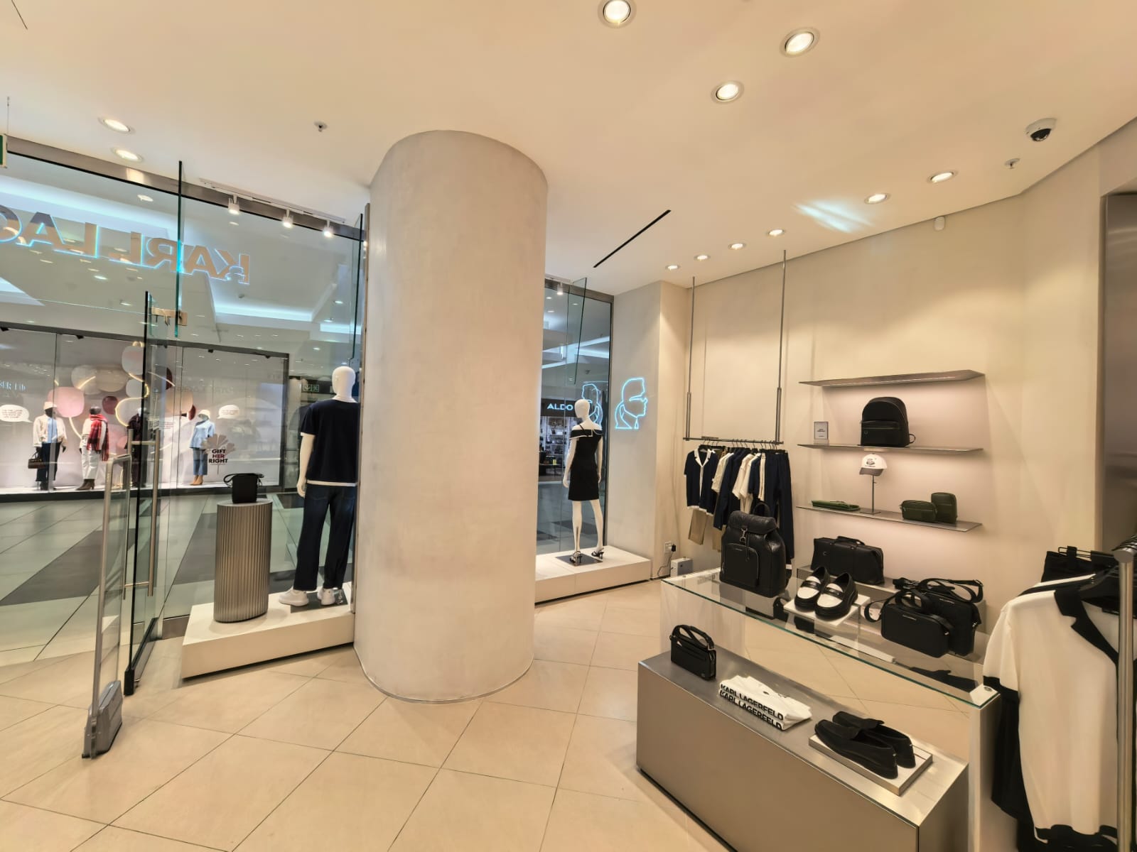 Karl Lagerfeld interior mirror wall