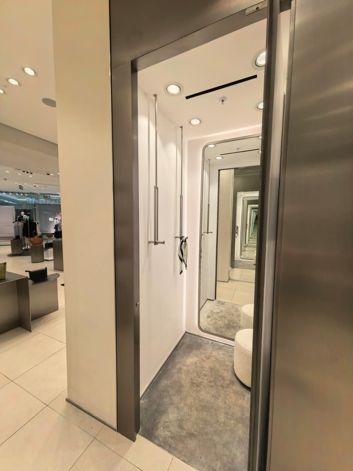 Karl Lagerfeld interior overview